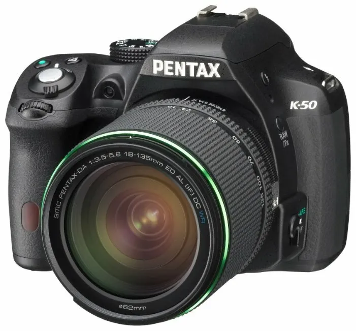 Фотоаппарат Pentax K-50 Kit, количество отзывов: 11
