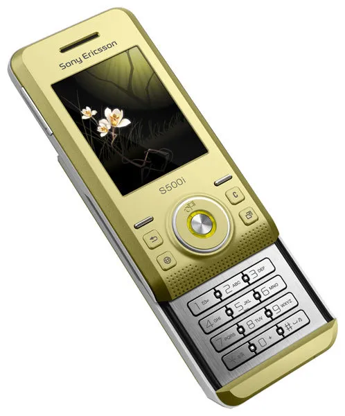 Телефон Sony Ericsson S500i, количество отзывов: 136