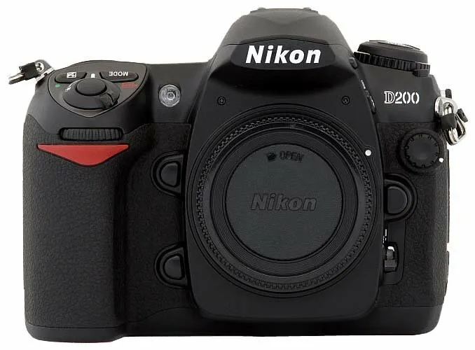 Фотоаппарат Nikon D200 Body, количество отзывов: 10