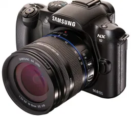 Фотоаппарат Samsung NX10 Kit, количество отзывов: 11