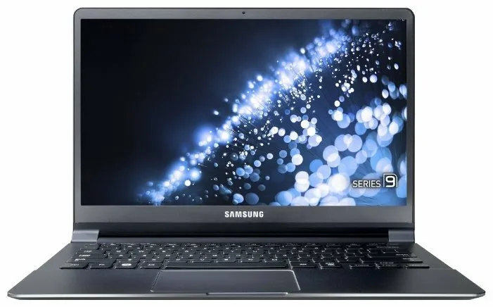 Ноутбук Samsung 900X3C, количество отзывов: 12